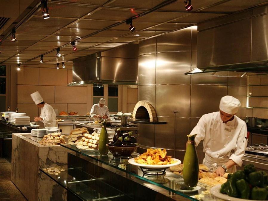 พาร์ค ไฮแอท เมนโดซา Hotel ภายนอก รูปภาพ A commercial kitchen